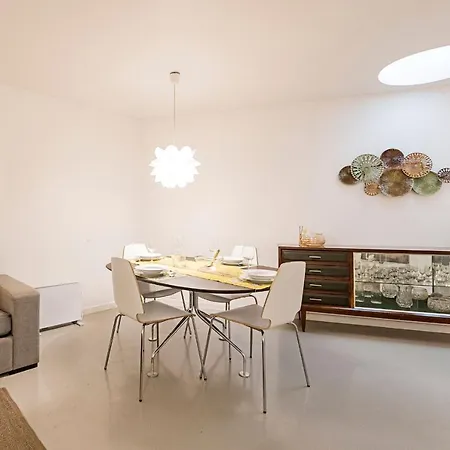 Apartment Rosario 75 By Lovelystay *